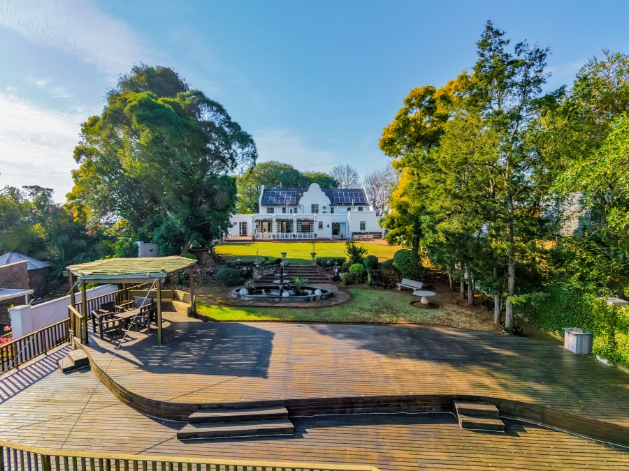 9 Bedroom Property for Sale in Cowies Hill KwaZulu-Natal