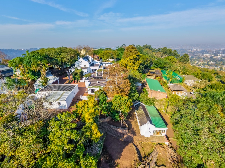 9 Bedroom Property for Sale in Cowies Hill KwaZulu-Natal
