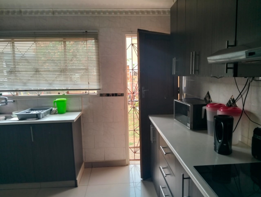 2 Bedroom Property for Sale in Redfern KwaZulu-Natal