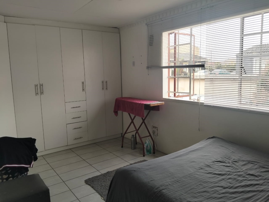 2 Bedroom Property for Sale in Redfern KwaZulu-Natal