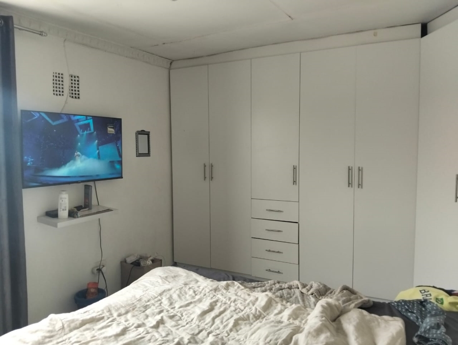 2 Bedroom Property for Sale in Redfern KwaZulu-Natal
