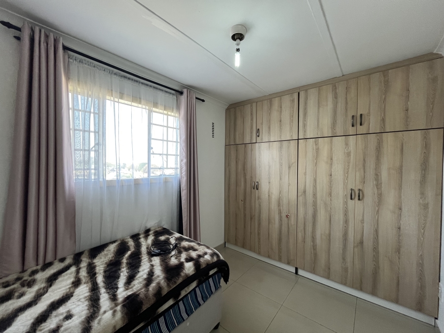 3 Bedroom Property for Sale in Lenham KwaZulu-Natal