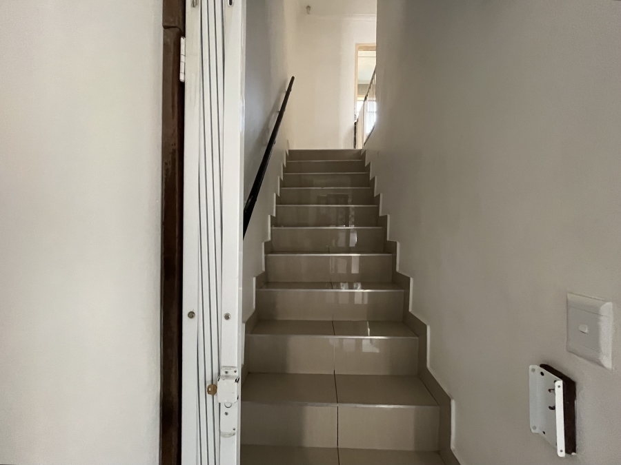 3 Bedroom Property for Sale in Lenham KwaZulu-Natal
