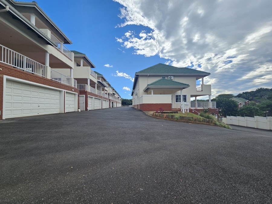 To Let 3 Bedroom Property for Rent in Mount Edgecombe Country Estate KwaZulu-Natal