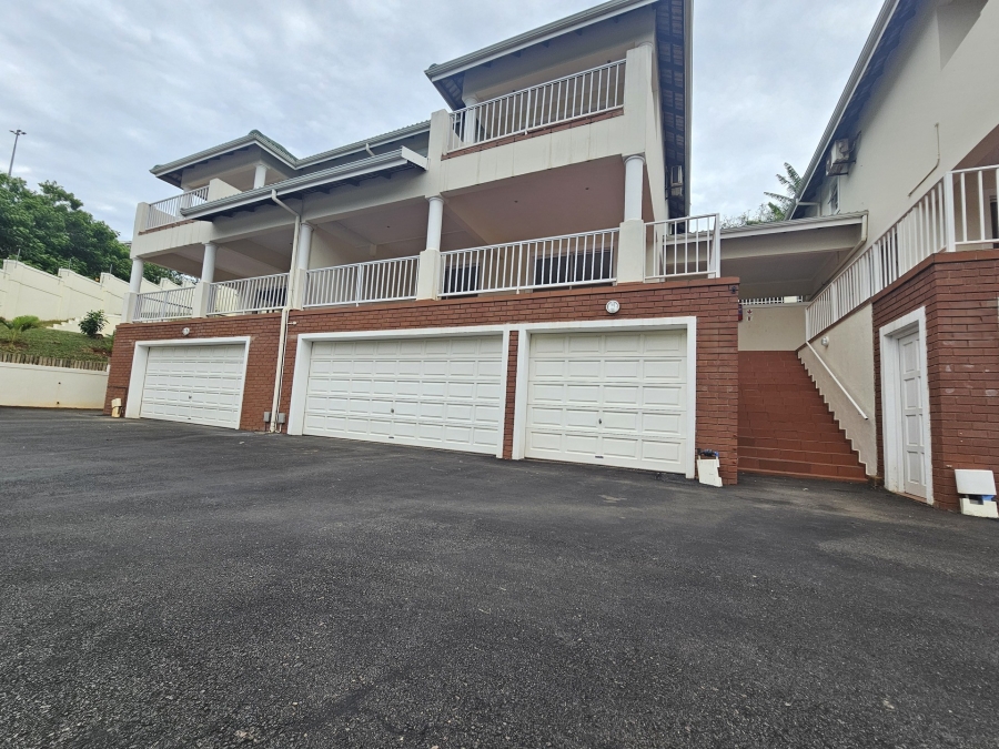 To Let 3 Bedroom Property for Rent in Mount Edgecombe Country Estate KwaZulu-Natal