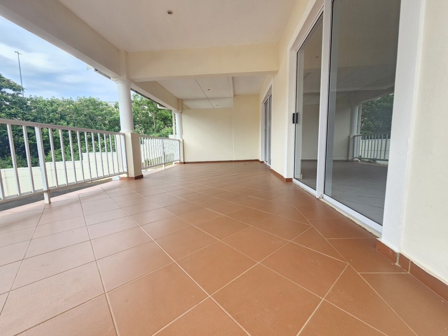 To Let 3 Bedroom Property for Rent in Mount Edgecombe Country Estate KwaZulu-Natal