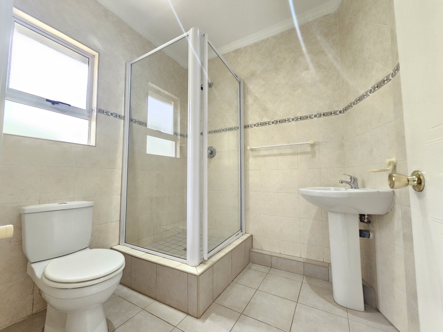 To Let 3 Bedroom Property for Rent in Mount Edgecombe Country Estate KwaZulu-Natal