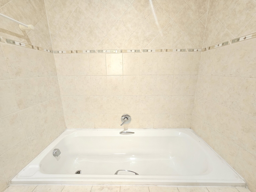 To Let 3 Bedroom Property for Rent in Mount Edgecombe Country Estate KwaZulu-Natal