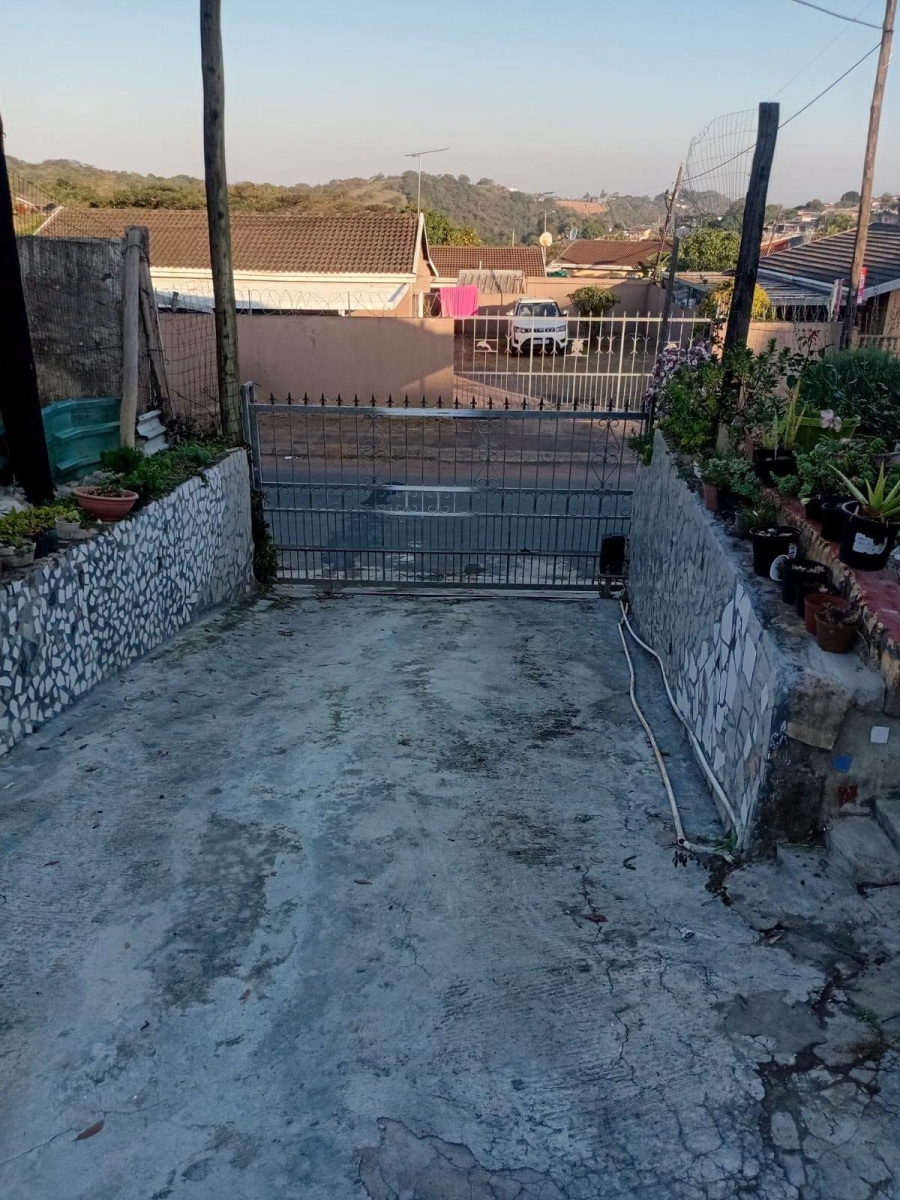 3 Bedroom Property for Sale in Savannah Park KwaZulu-Natal