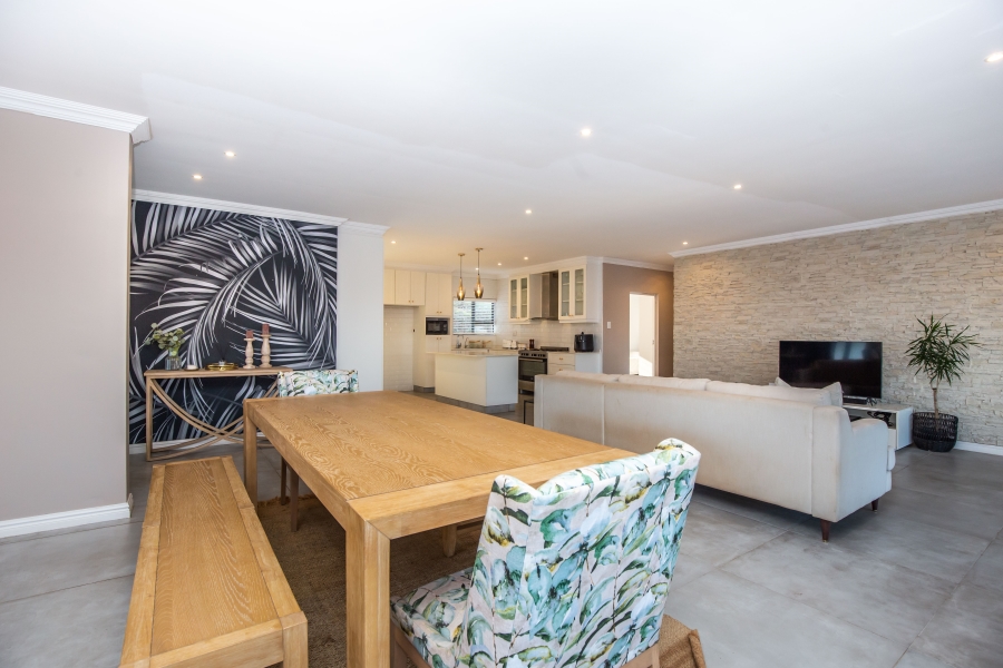 3 Bedroom Property for Sale in Hilldene KwaZulu-Natal
