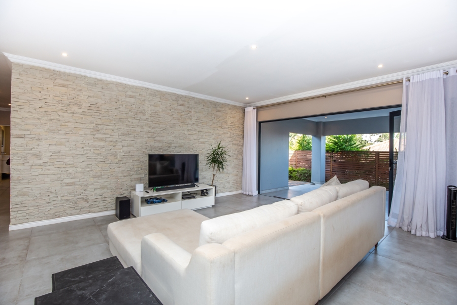 3 Bedroom Property for Sale in Hilldene KwaZulu-Natal