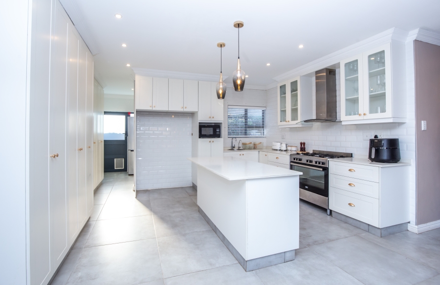 3 Bedroom Property for Sale in Hilldene KwaZulu-Natal