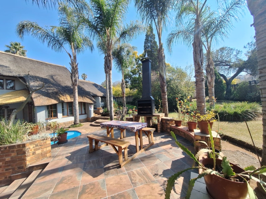 4 Bedroom Property for Sale in Signal Hill KwaZulu-Natal