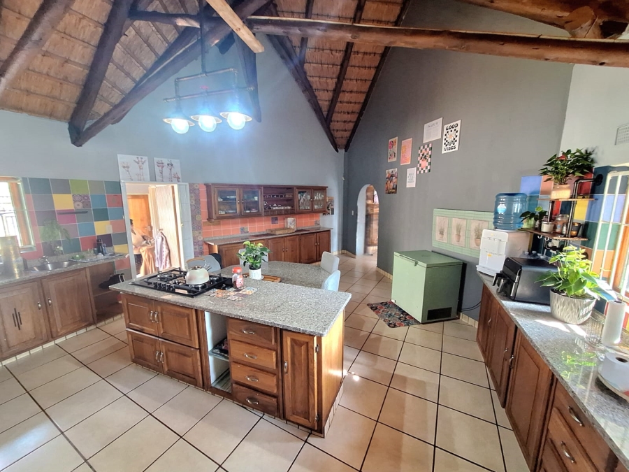 4 Bedroom Property for Sale in Signal Hill KwaZulu-Natal