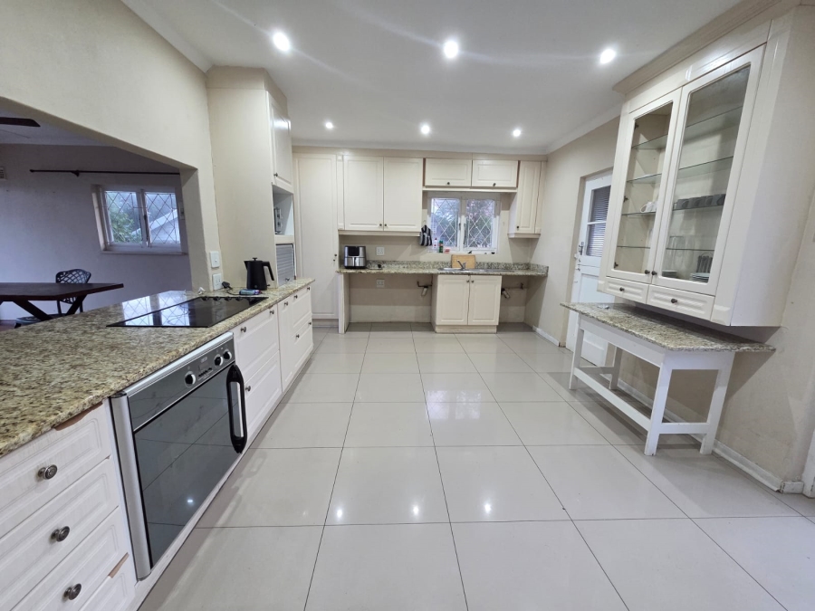 5 Bedroom Property for Sale in Bluff KwaZulu-Natal