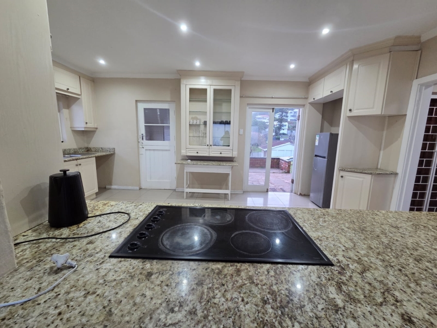 5 Bedroom Property for Sale in Bluff KwaZulu-Natal
