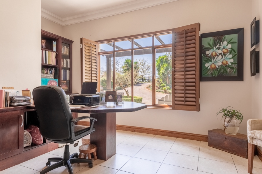 4 Bedroom Property for Sale in Kirtlington Park KwaZulu-Natal