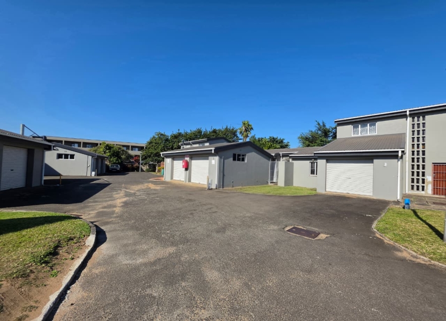 2 Bedroom Property for Sale in Meer En See KwaZulu-Natal