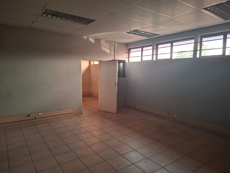 To Let Commercial Property for Rent in Airport Industrial KwaZulu-Natal