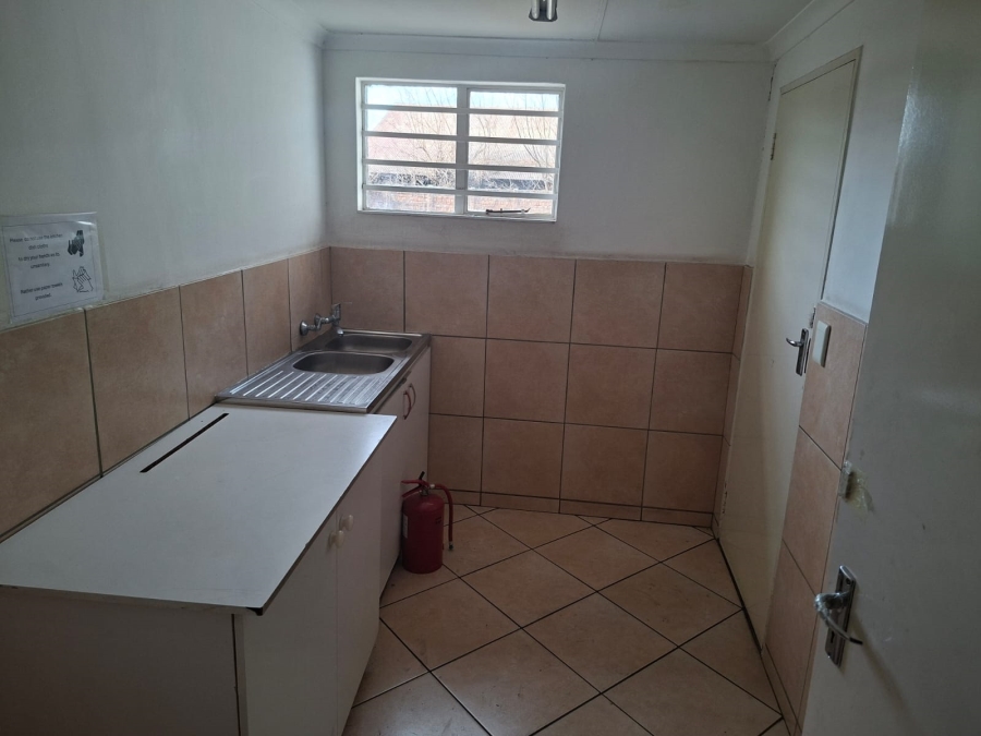 To Let Commercial Property for Rent in Airport Industrial KwaZulu-Natal
