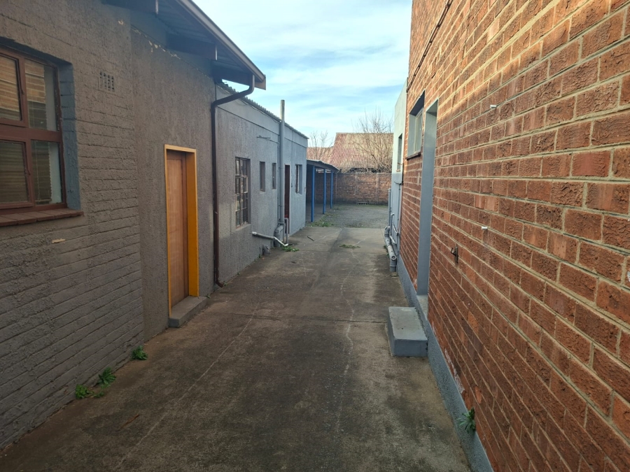 To Let Commercial Property for Rent in Airport Industrial KwaZulu-Natal