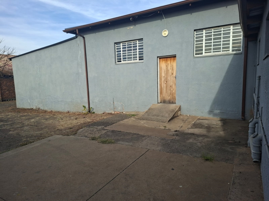 To Let Commercial Property for Rent in Airport Industrial KwaZulu-Natal