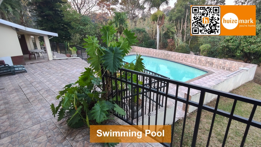 4 Bedroom Property for Sale in Dawncliffe KwaZulu-Natal