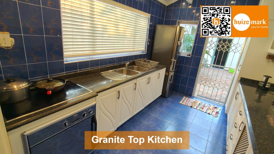 4 Bedroom Property for Sale in Dawncliffe KwaZulu-Natal