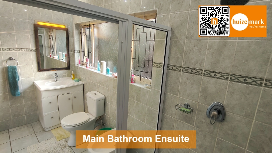 4 Bedroom Property for Sale in Dawncliffe KwaZulu-Natal