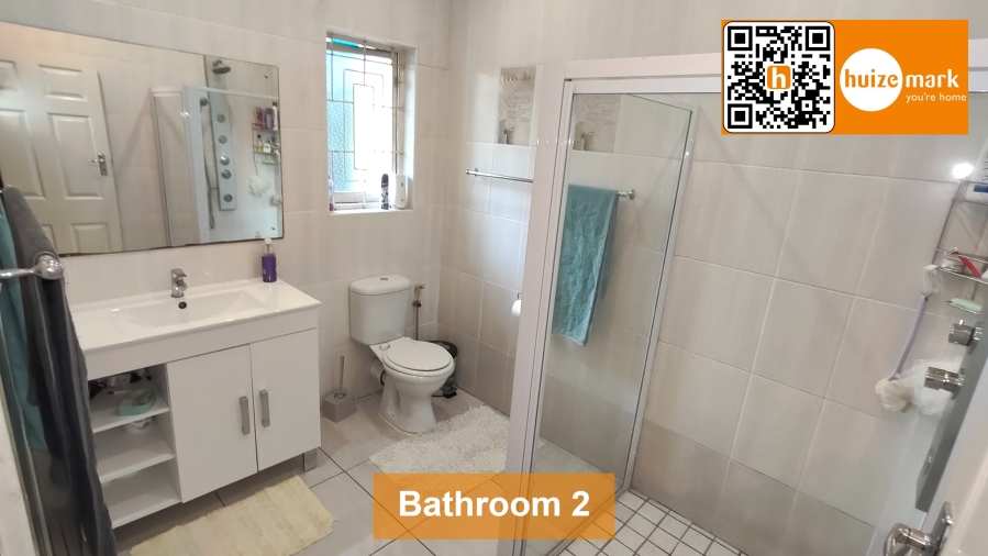 4 Bedroom Property for Sale in Dawncliffe KwaZulu-Natal
