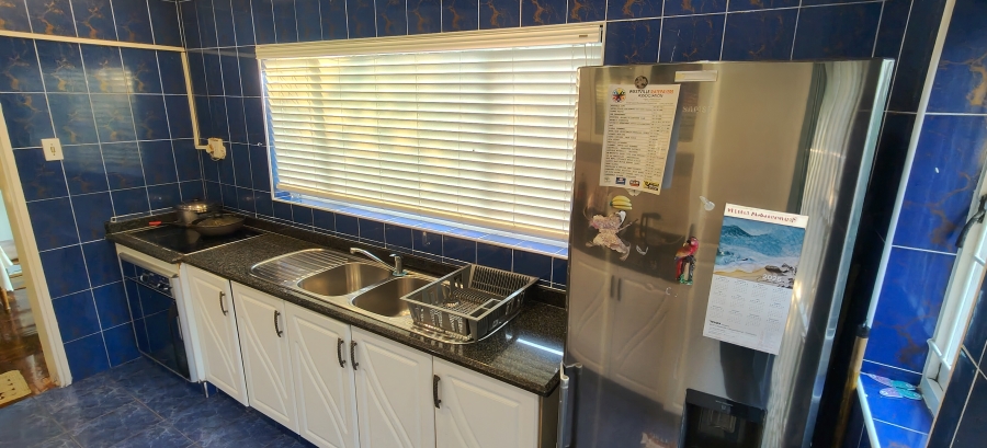 4 Bedroom Property for Sale in Dawncliffe KwaZulu-Natal