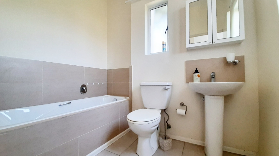 To Let 2 Bedroom Property for Rent in Sheffield Beach KwaZulu-Natal