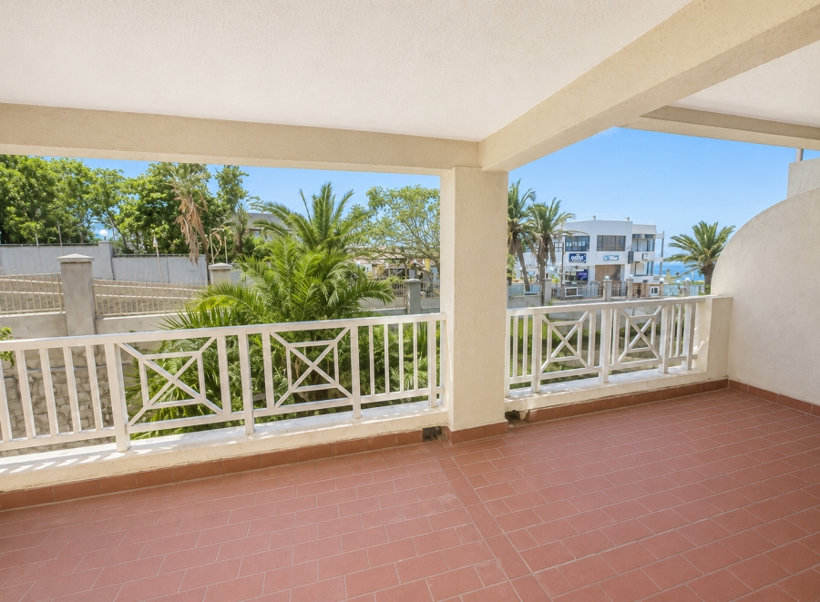 2 Bedroom Property for Sale in Brighton Beach KwaZulu-Natal