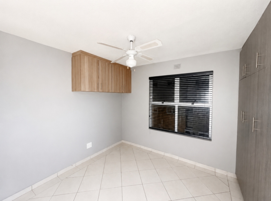 2 Bedroom Property for Sale in Brighton Beach KwaZulu-Natal