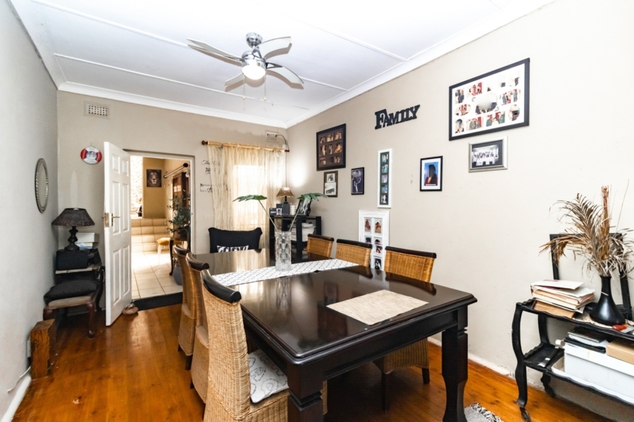 5 Bedroom Property for Sale in Grosvenor KwaZulu-Natal