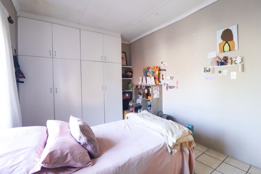 5 Bedroom Property for Sale in Grosvenor KwaZulu-Natal