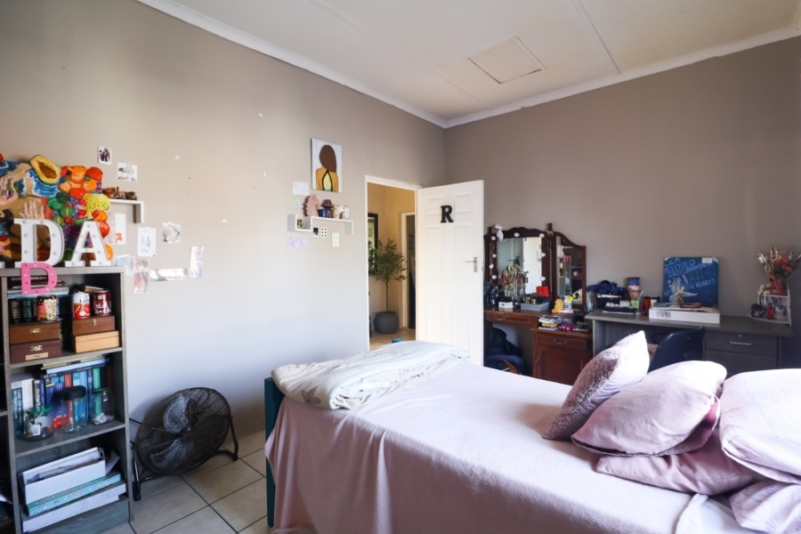 5 Bedroom Property for Sale in Grosvenor KwaZulu-Natal