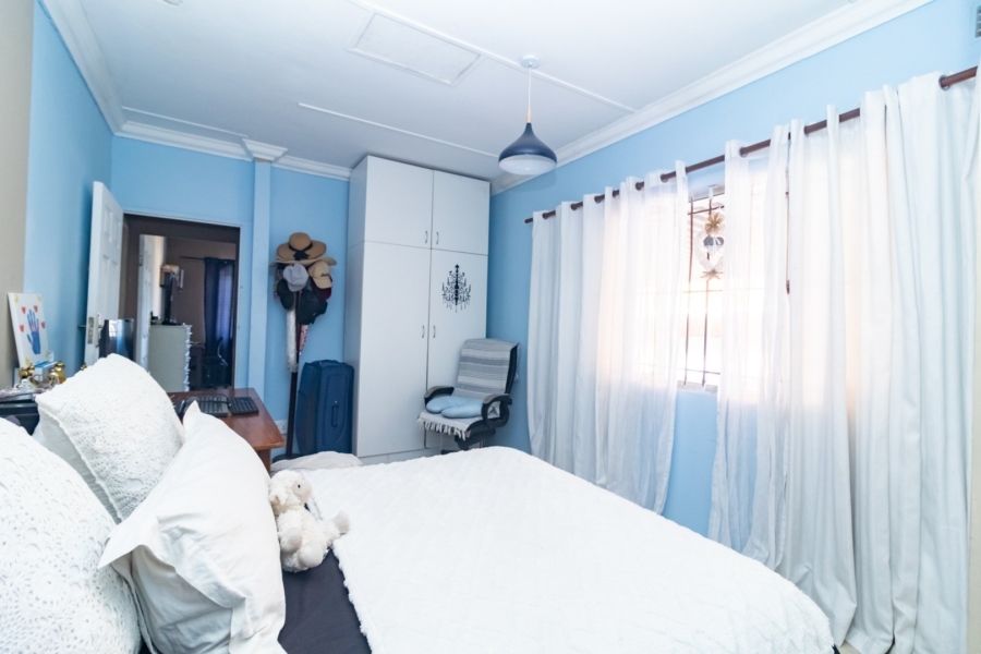 5 Bedroom Property for Sale in Grosvenor KwaZulu-Natal