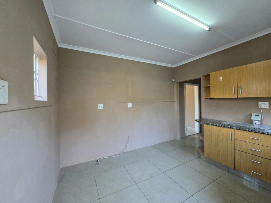 To Let 2 Bedroom Property for Rent in Fynnland KwaZulu-Natal