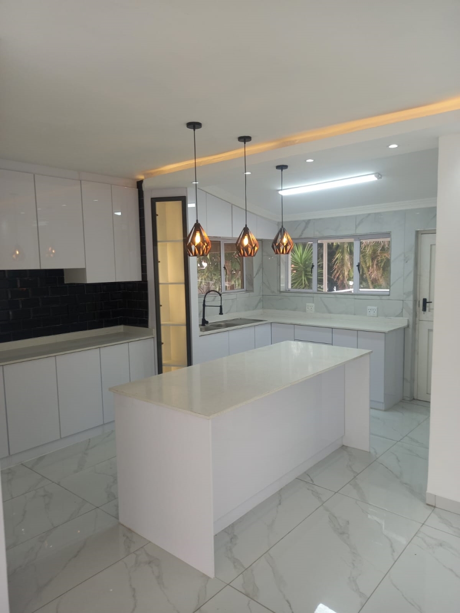 3 Bedroom Property for Sale in Brighton Beach KwaZulu-Natal