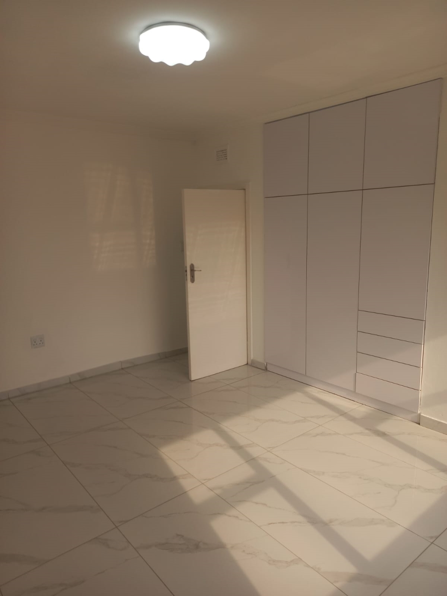 3 Bedroom Property for Sale in Brighton Beach KwaZulu-Natal