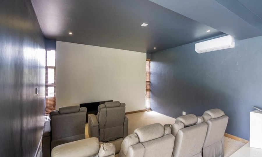 4 Bedroom Property for Sale in Hawaan Forest Estate KwaZulu-Natal