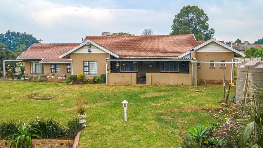 5 Bedroom Property for Sale in Gillitts KwaZulu-Natal