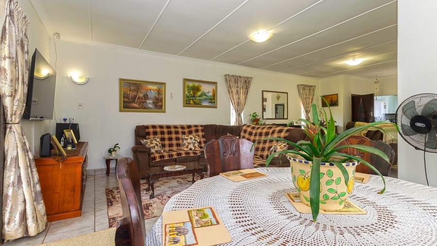5 Bedroom Property for Sale in Gillitts KwaZulu-Natal