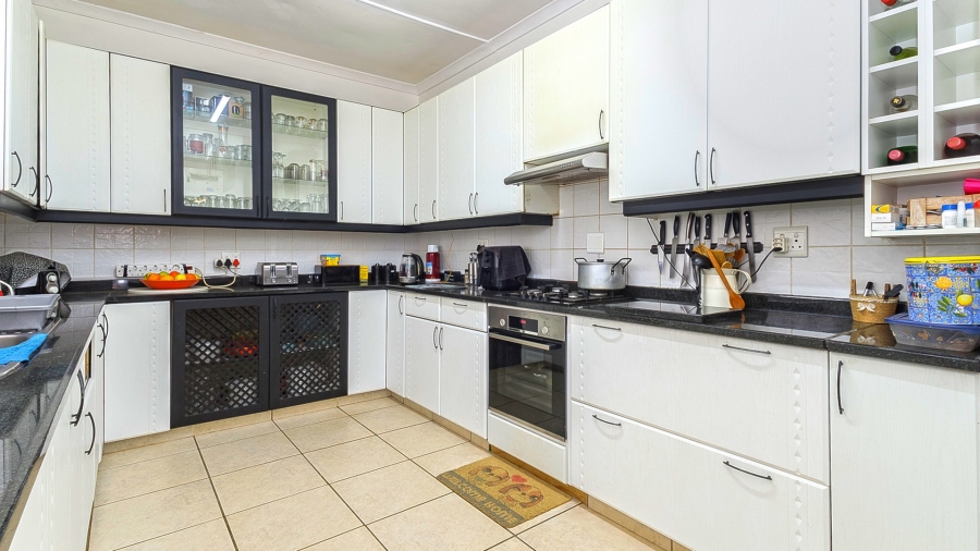 5 Bedroom Property for Sale in Gillitts KwaZulu-Natal