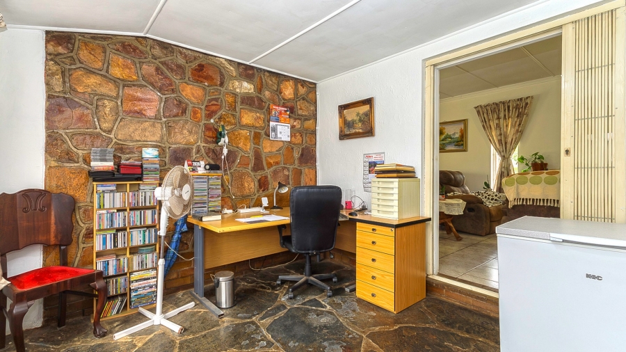 5 Bedroom Property for Sale in Gillitts KwaZulu-Natal