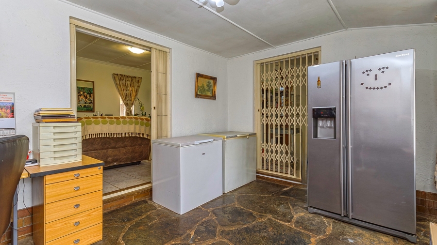 5 Bedroom Property for Sale in Gillitts KwaZulu-Natal