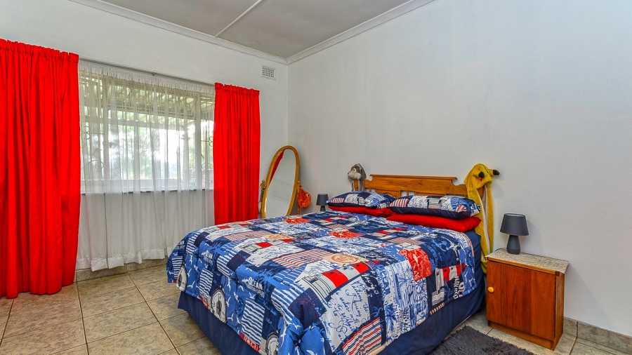5 Bedroom Property for Sale in Gillitts KwaZulu-Natal