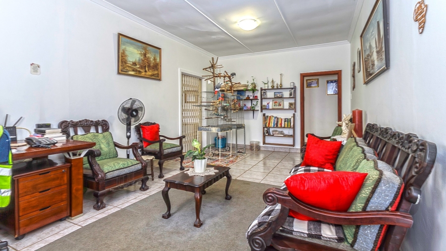 5 Bedroom Property for Sale in Gillitts KwaZulu-Natal
