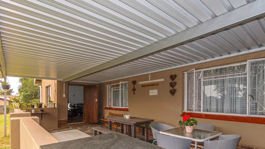 5 Bedroom Property for Sale in Gillitts KwaZulu-Natal